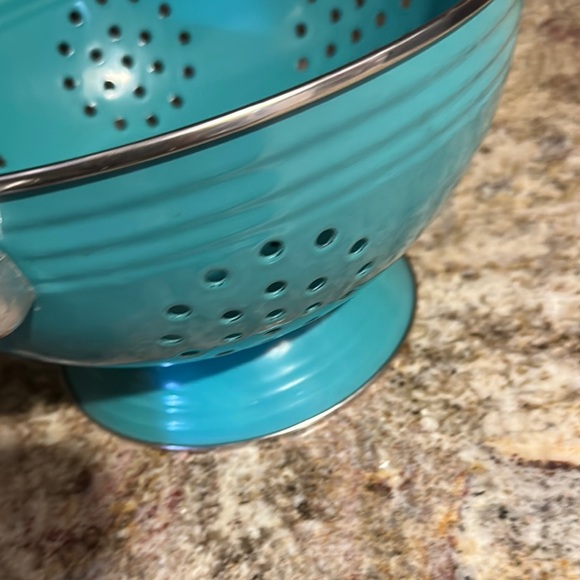 Fiestaware Turquoise Colander - Picture 7 of 10